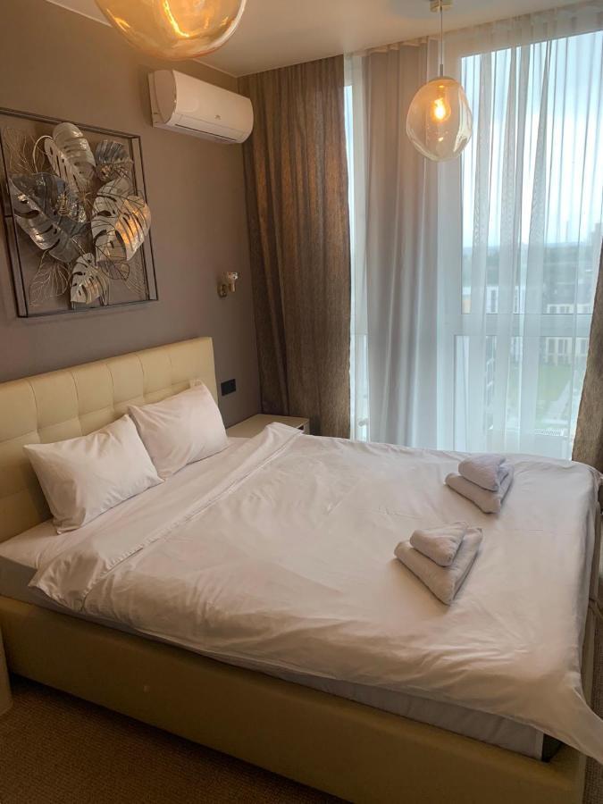 קייב Nyvky Like Home - Fayna Town - Apt 398 מראה חיצוני תמונה